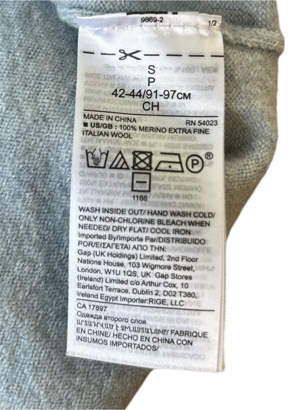 Banana Republic Light Blue Crewneck Sweater 100% wool - Picture 4 of 5